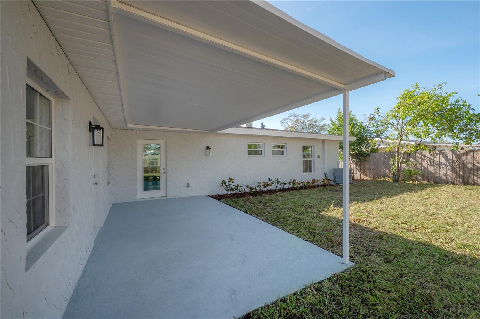 Image 32 of 34 For 3707 Leila Avenue