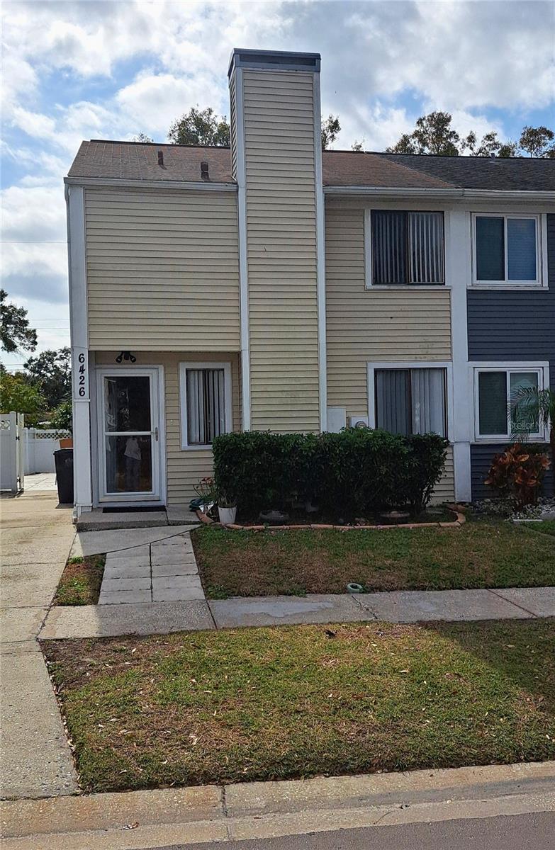 Details for 6426 Rockpointe Drive, TAMPA, FL 33634