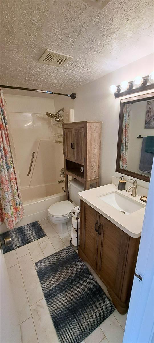 Image 11 of 15 For 6426 Rockpointe Drive