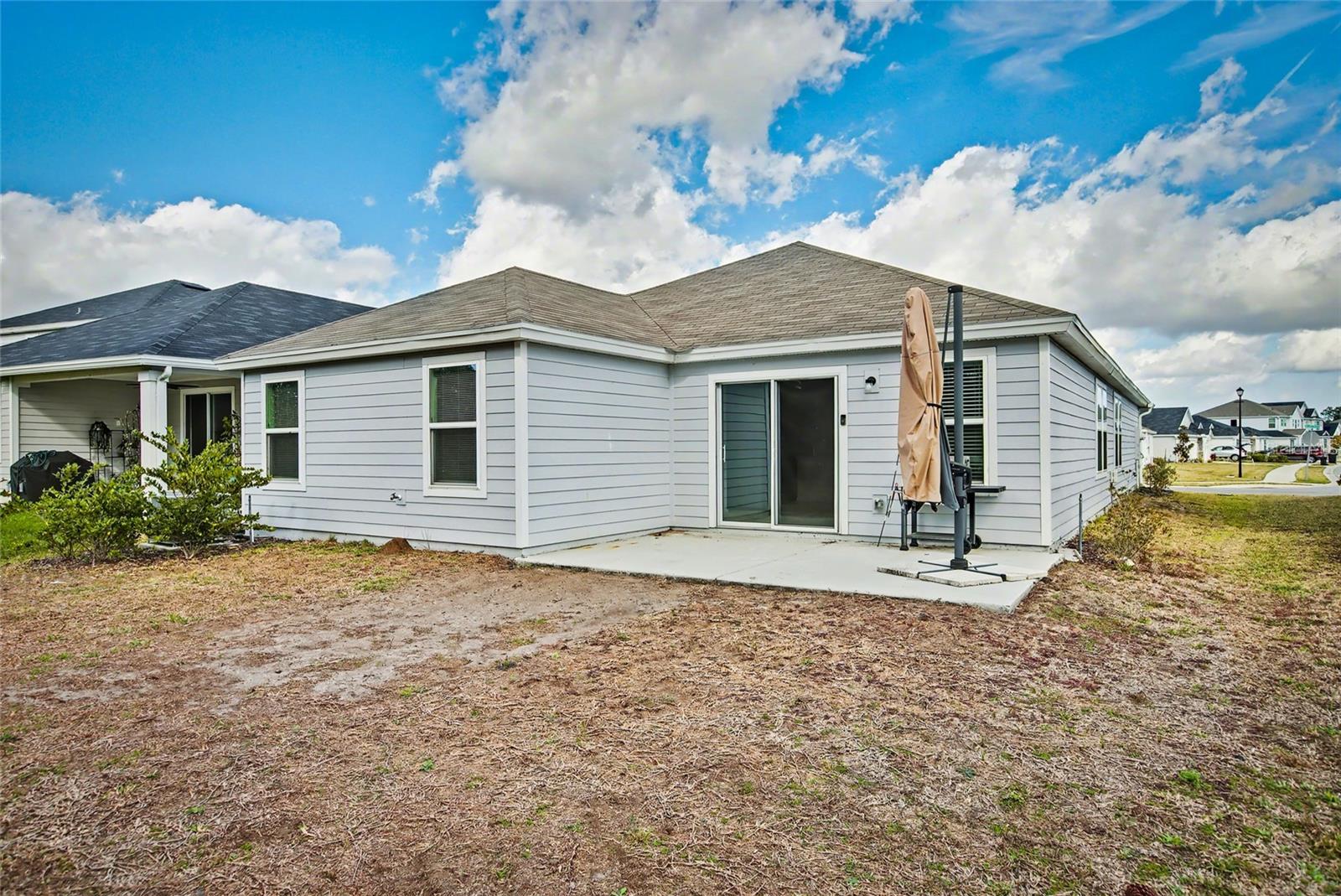 Image 3 of 32 For 37 Willow Street