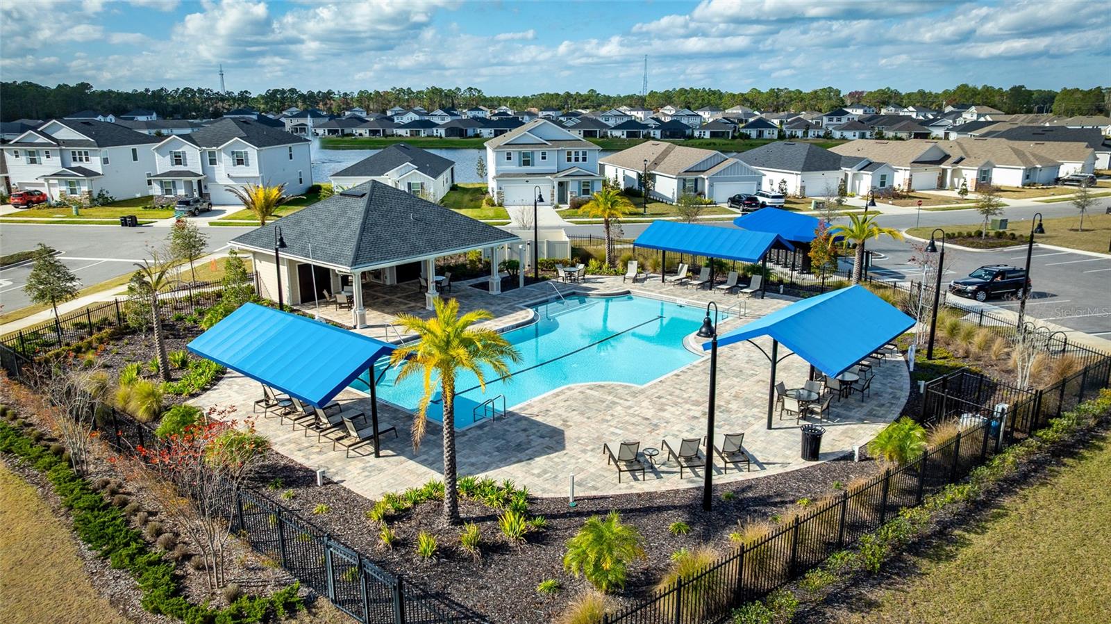 Image 30 of 32 For 37 Willow Street