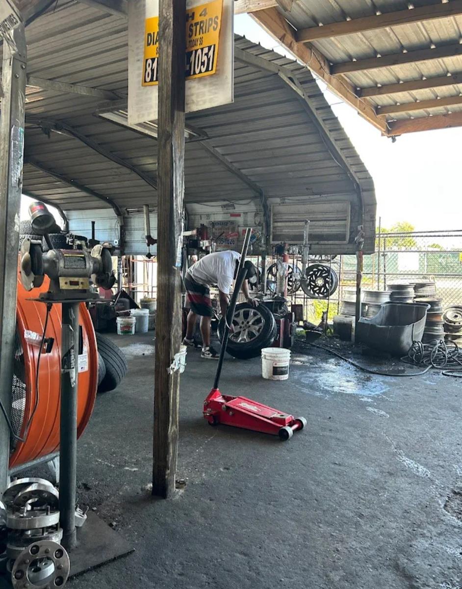 Image 3 of 4 For 5120 22nd Street