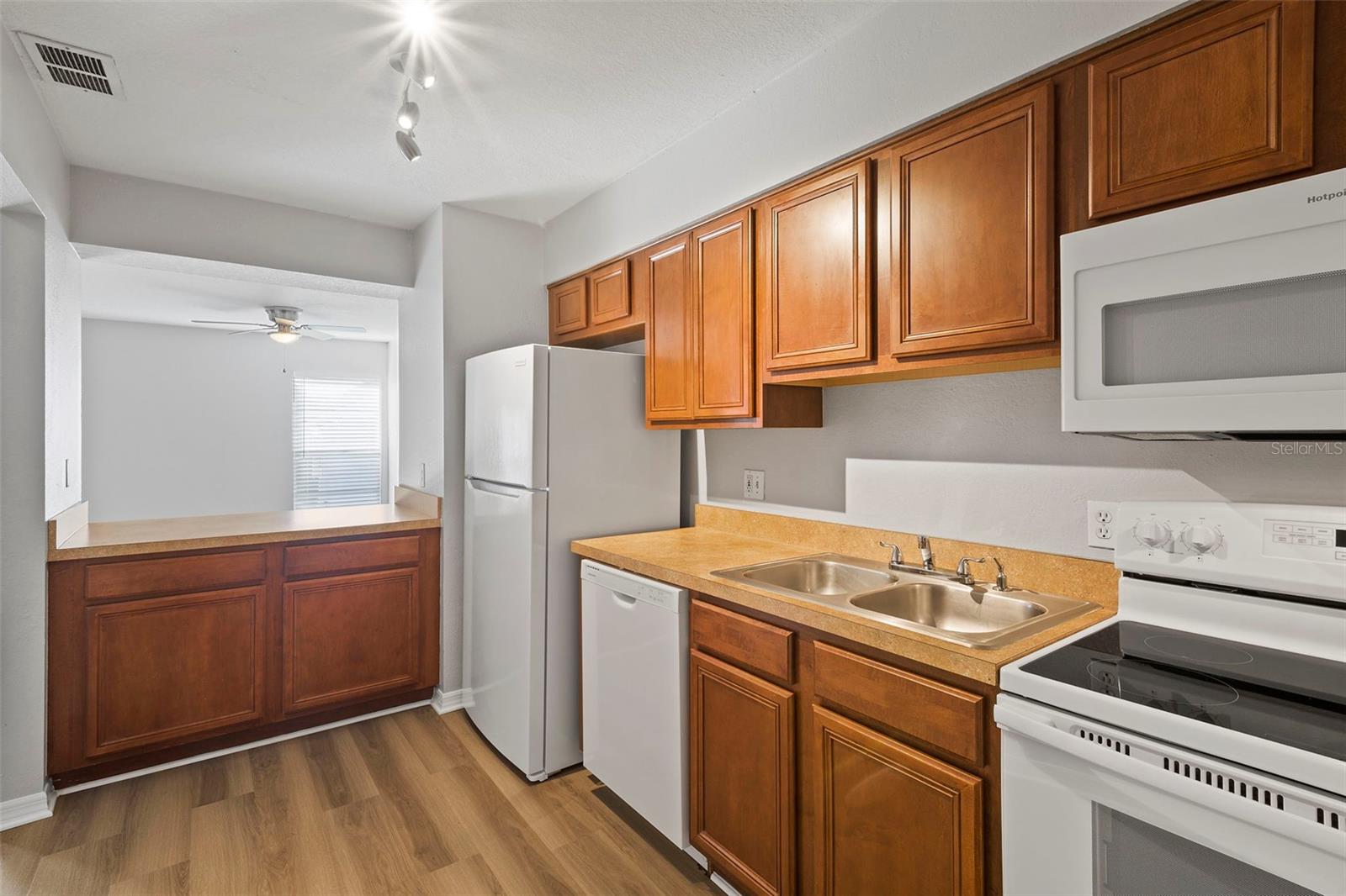 Image 2 of 24 For 705 Haven Place 705