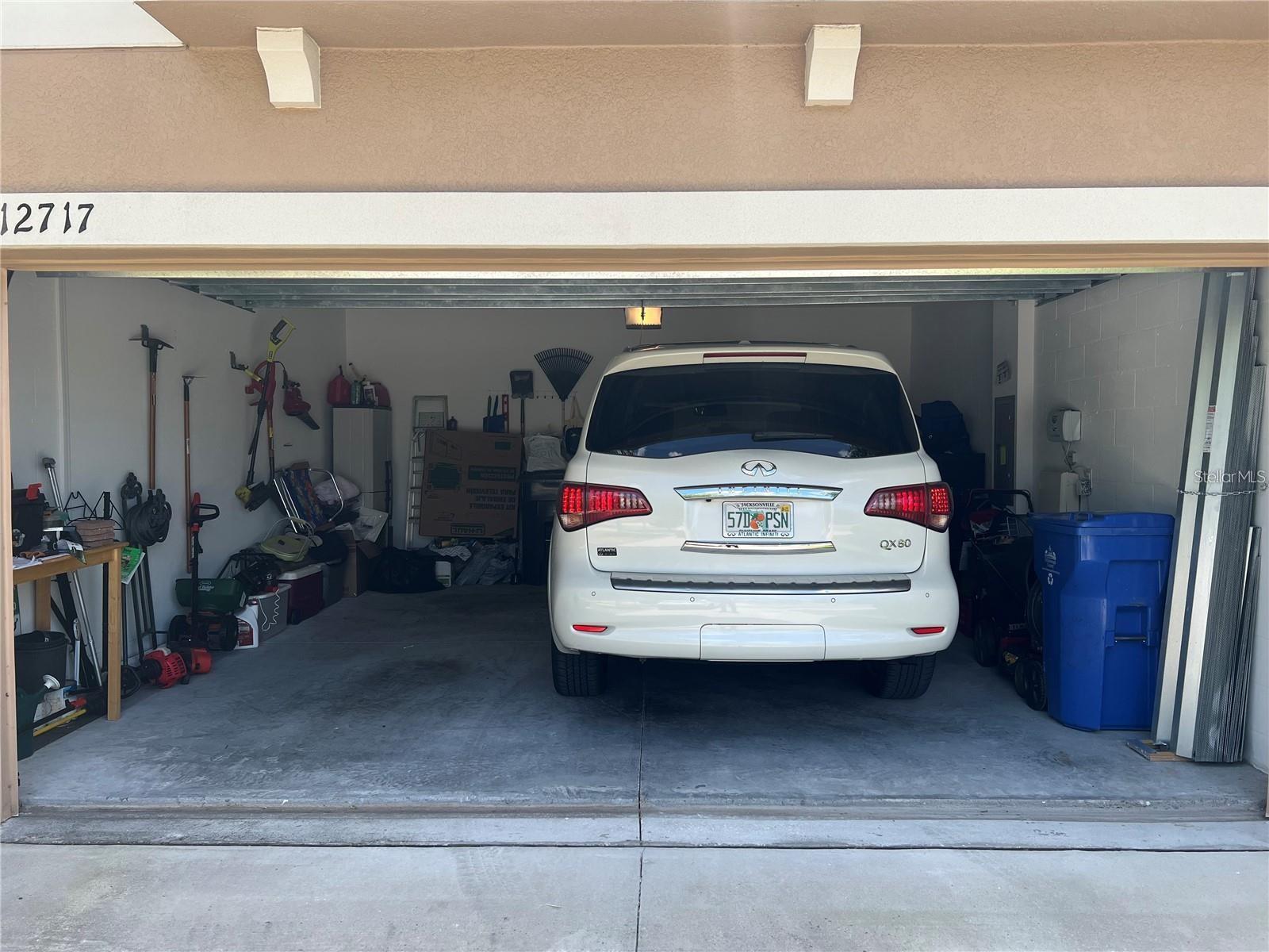 Image 13 of 47 For 12717 Lemon Pepper Drive