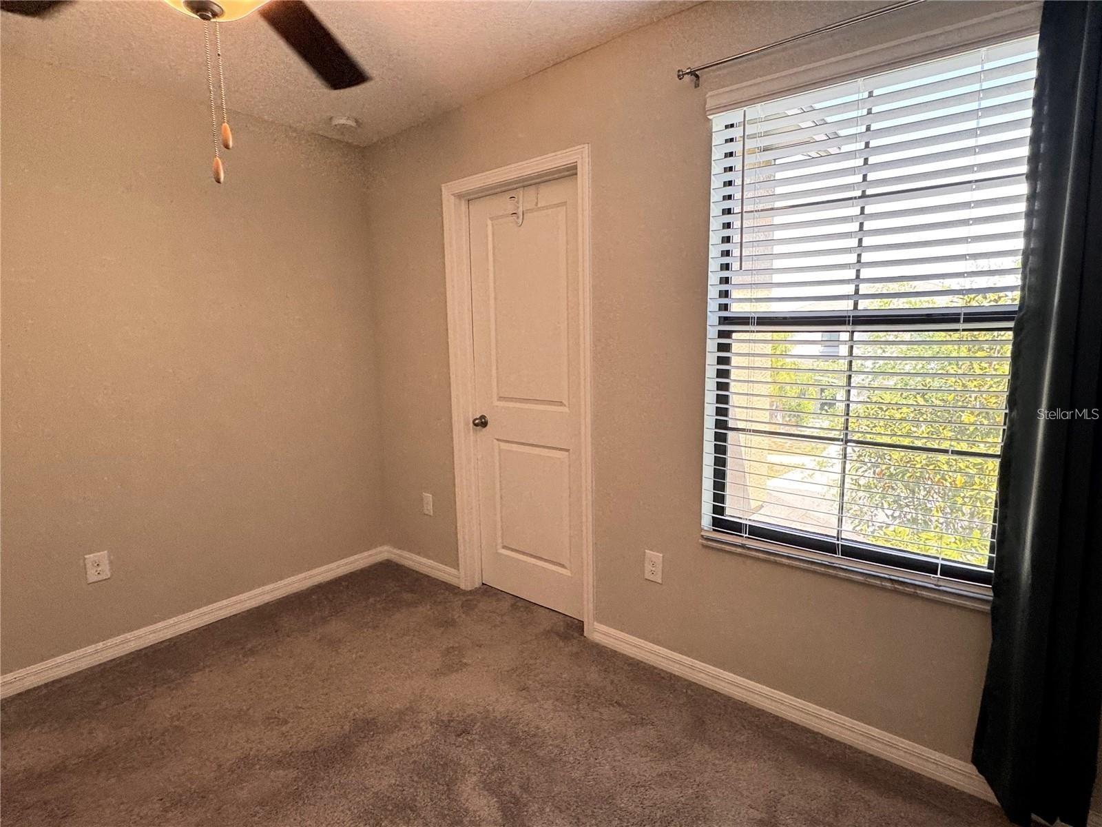 Image 19 of 47 For 12717 Lemon Pepper Drive