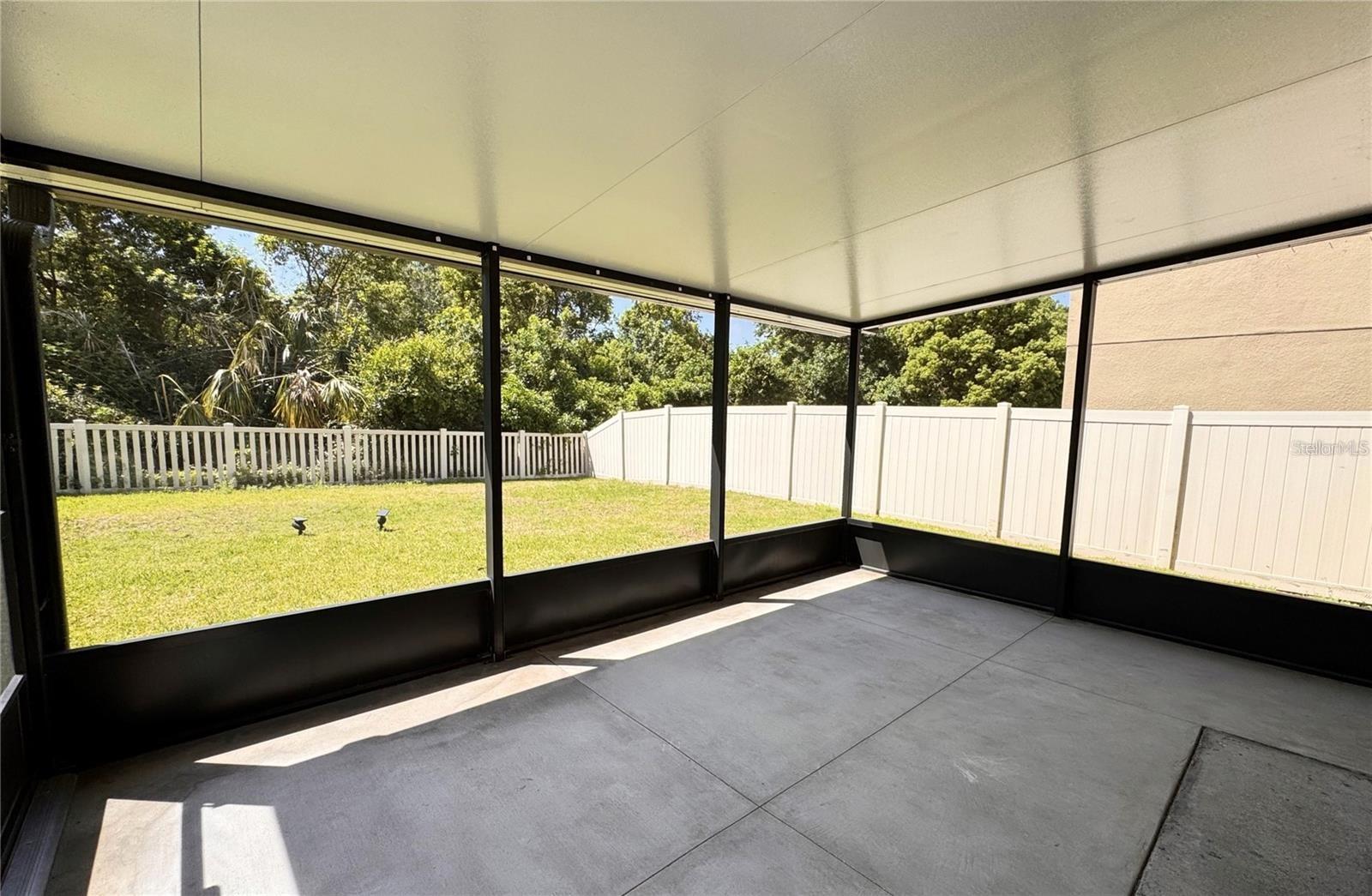 Image 4 of 47 For 12717 Lemon Pepper Drive