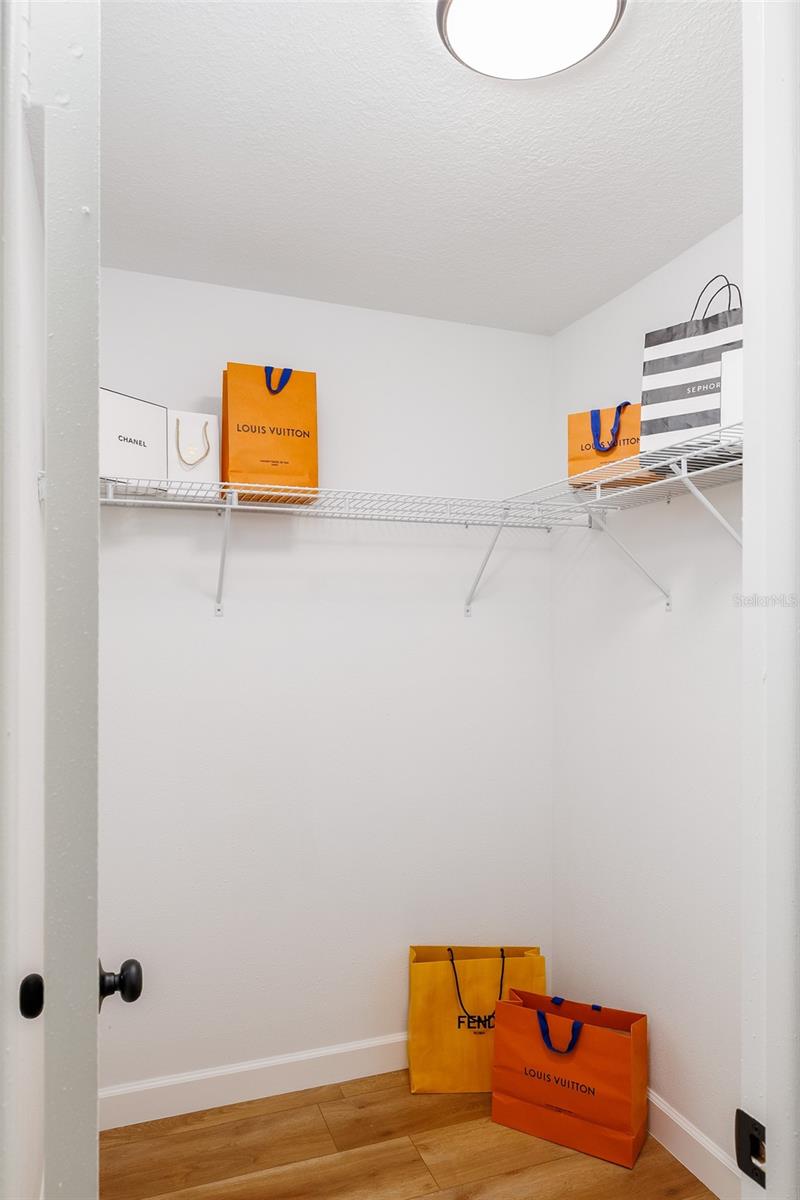 Image 15 of 33 For 11033 Springridge Drive