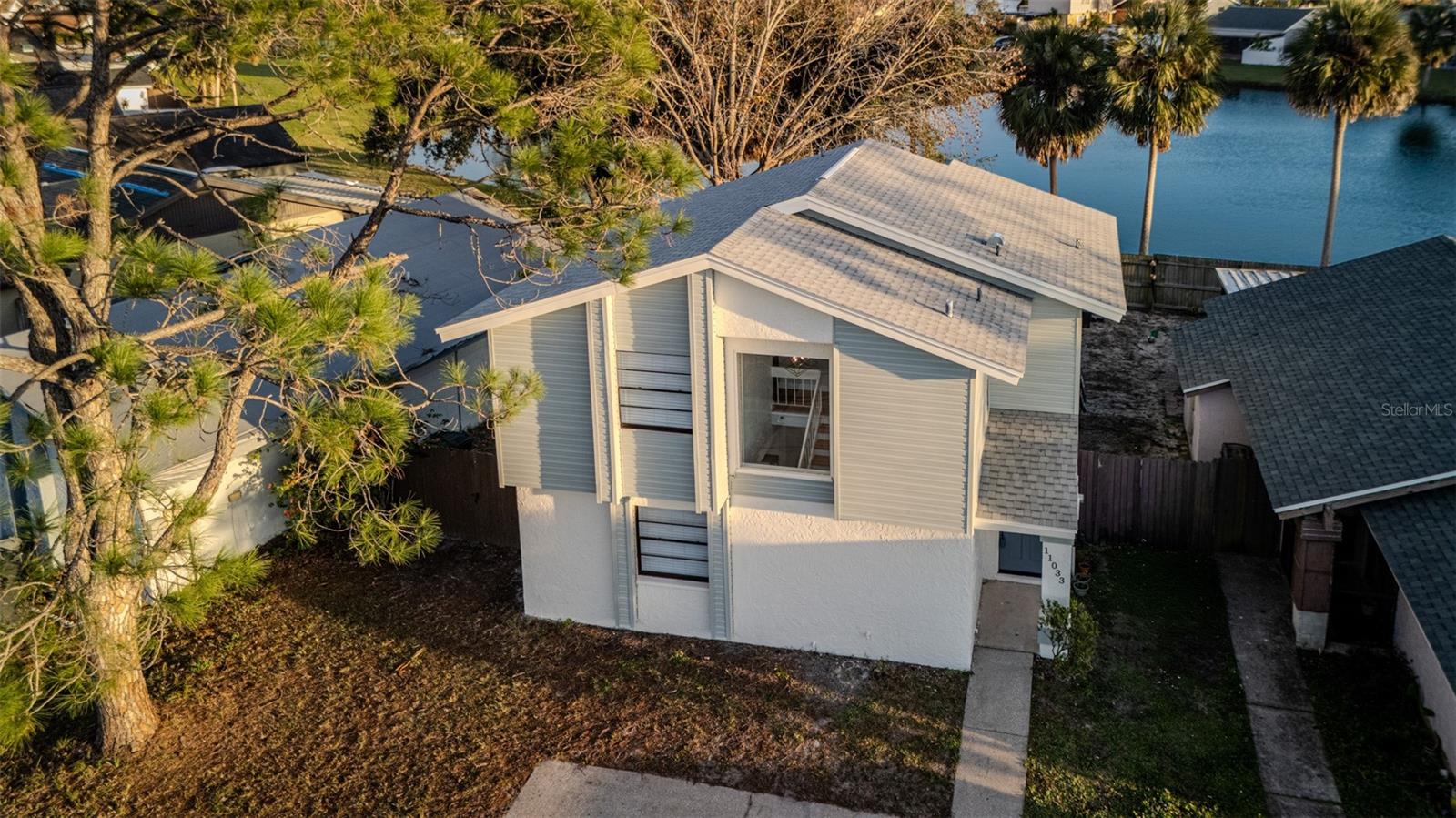 Image 27 of 33 For 11033 Springridge Drive