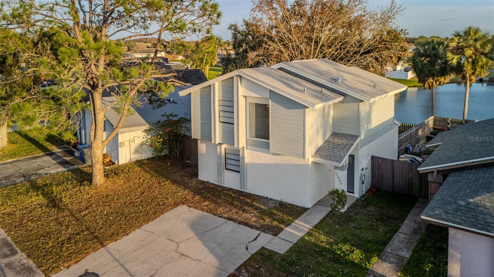 Image 28 of 33 For 11033 Springridge Drive