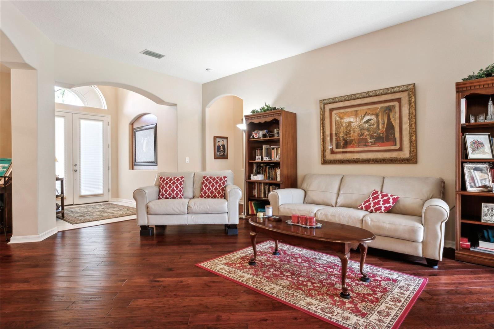 Image 8 of 50 For 1430 Beaconsfield Drive