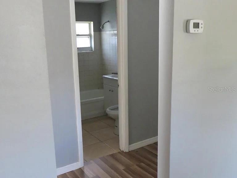 Image 14 of 17 For 1745 Dayton Street S