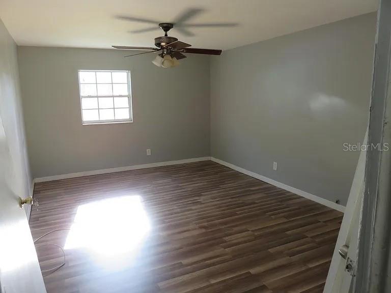 Image 9 of 17 For 1745 Dayton Street S