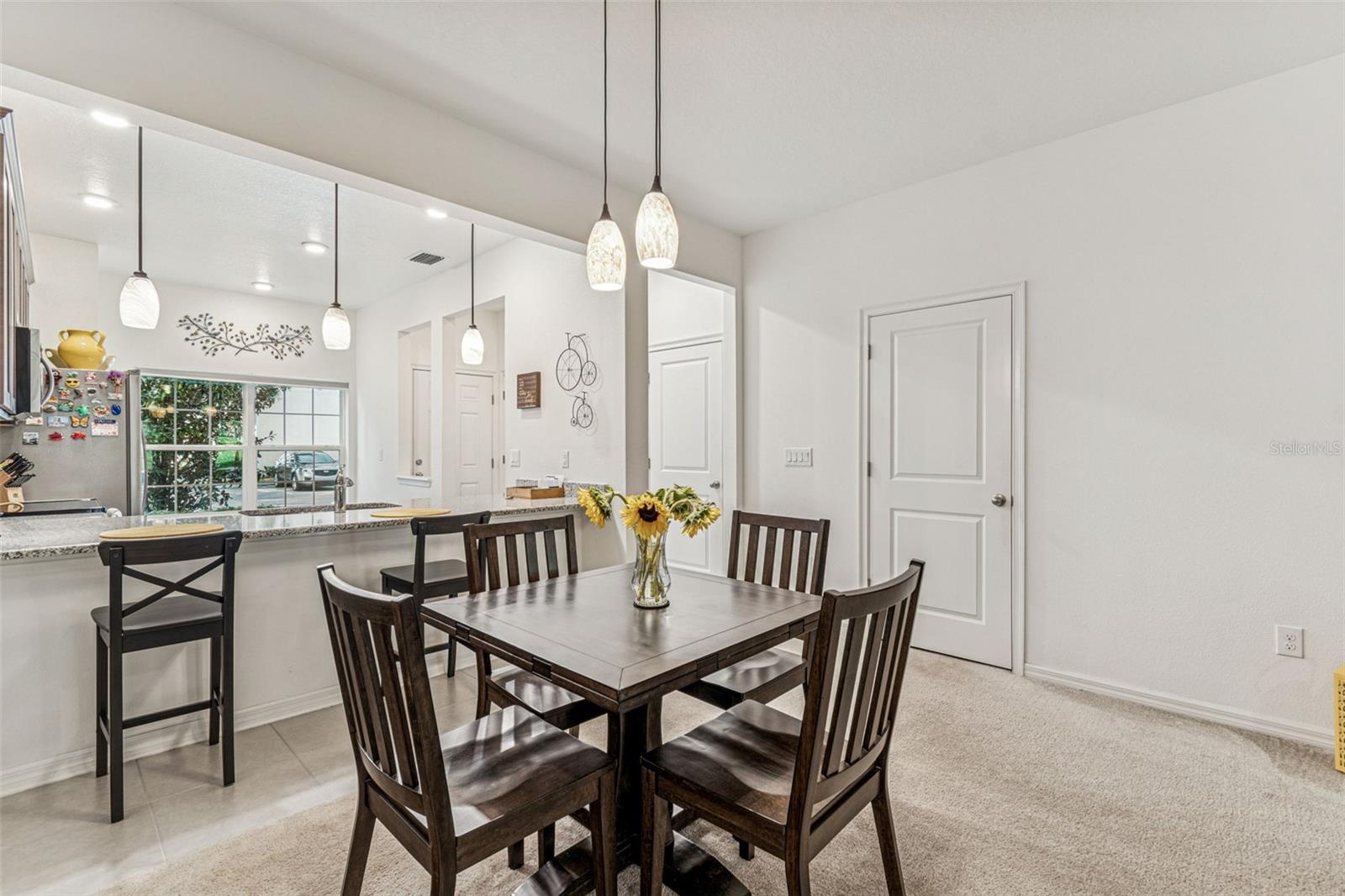 Image 22 of 94 For 1120 Hillhurst Drive