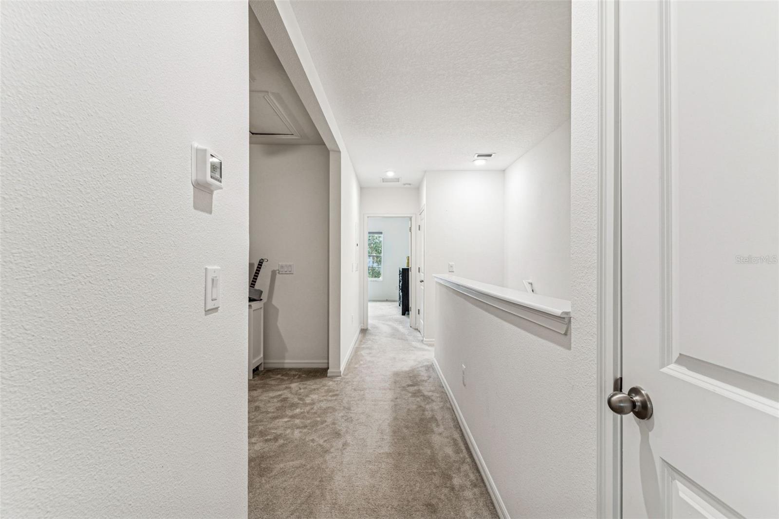 Image 32 of 94 For 1120 Hillhurst Drive