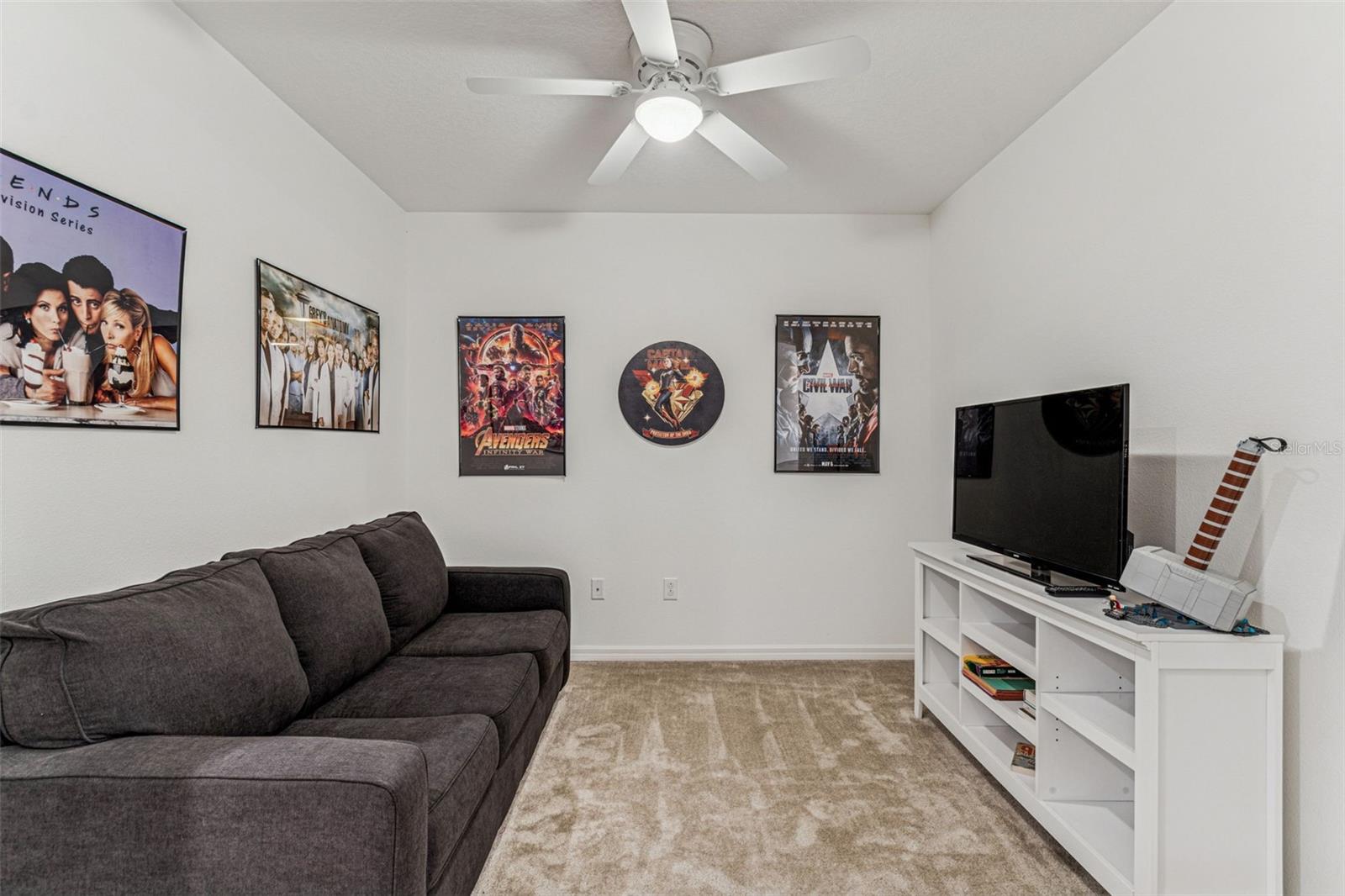 Image 45 of 94 For 1120 Hillhurst Drive