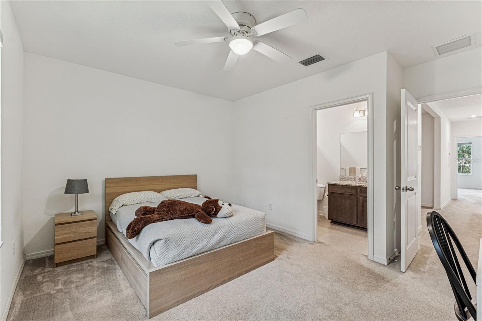 Image 51 of 94 For 1120 Hillhurst Drive