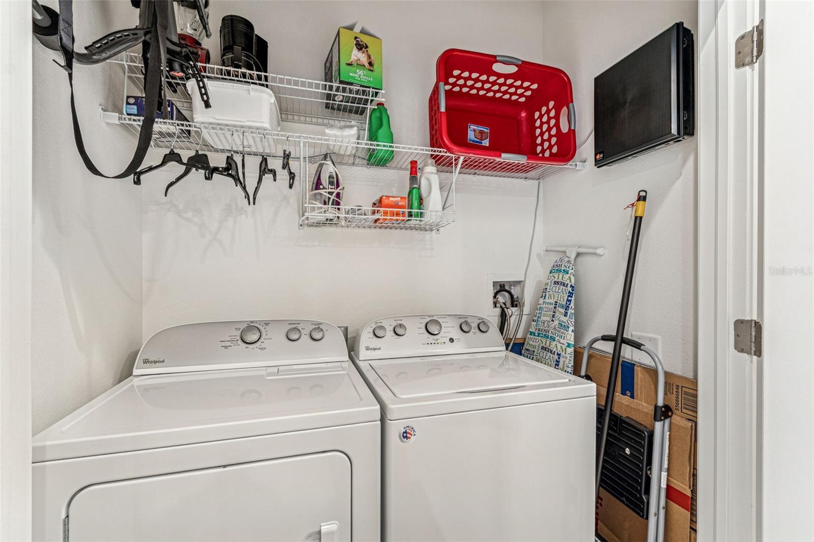 Image 56 of 94 For 1120 Hillhurst Drive