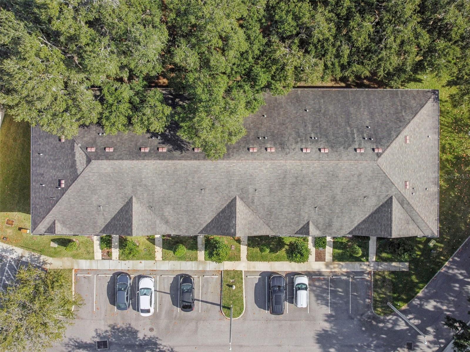 Image 79 of 94 For 1120 Hillhurst Drive