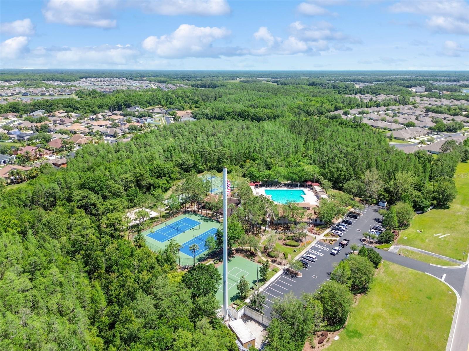 Image 85 of 94 For 1120 Hillhurst Drive