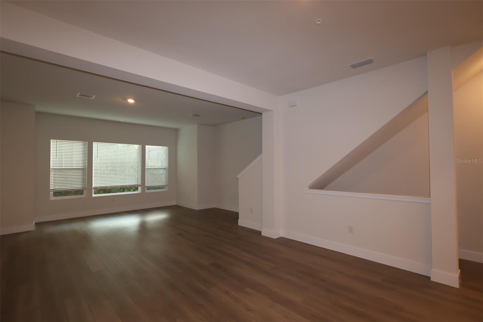 Image 9 of 34 For 6605 Nebraska Avenue 18