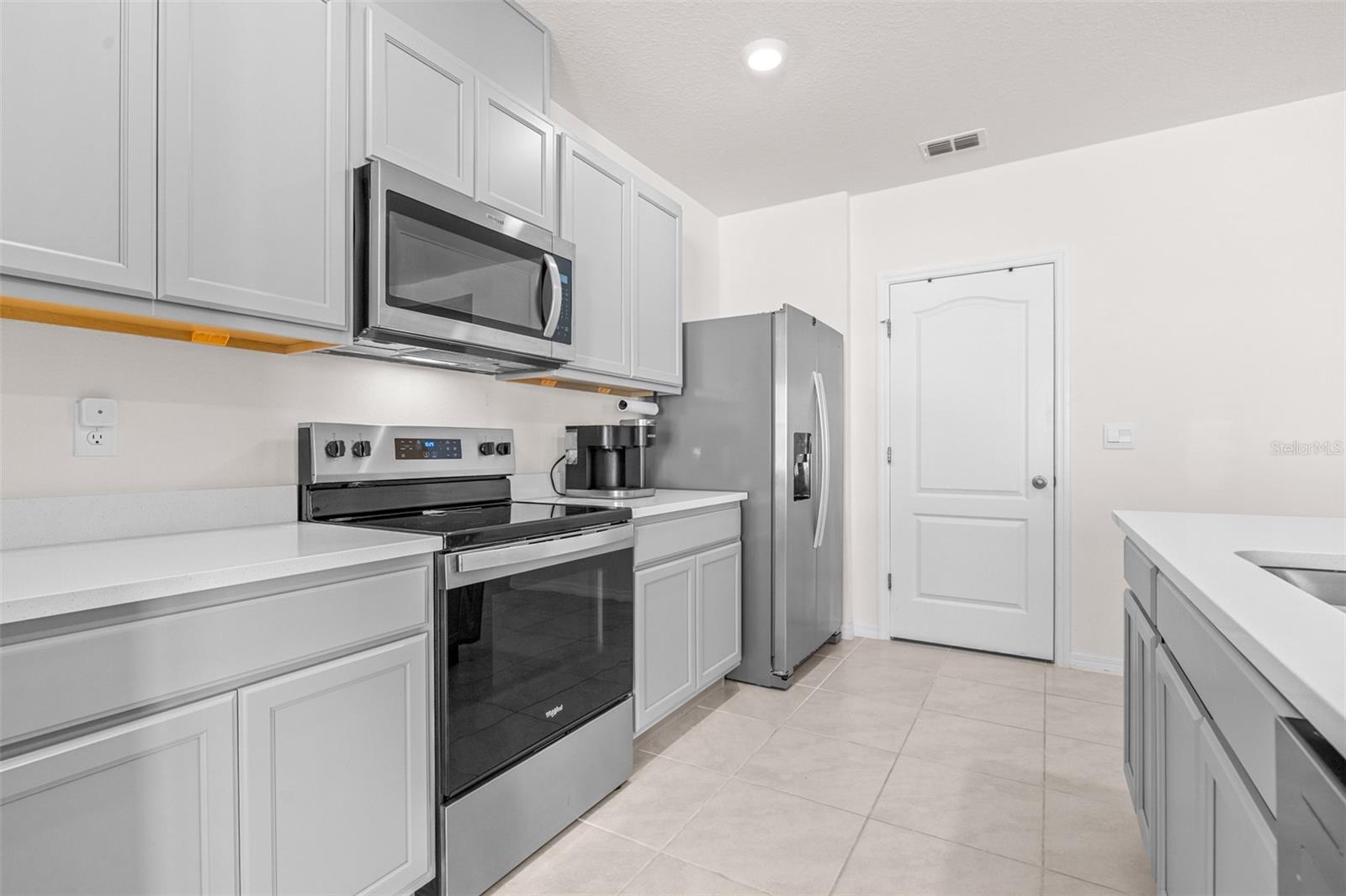 Image 11 of 47 For 3821 Diving Dove Lane