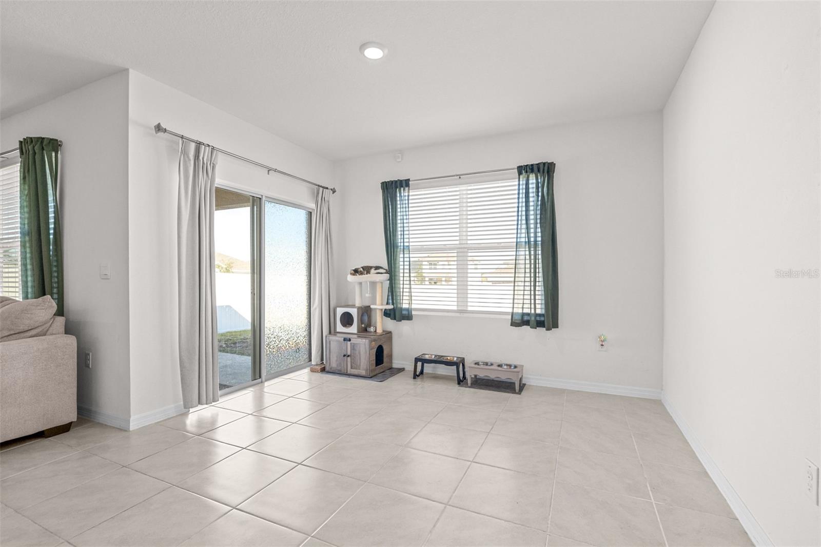 Image 13 of 47 For 3821 Diving Dove Lane