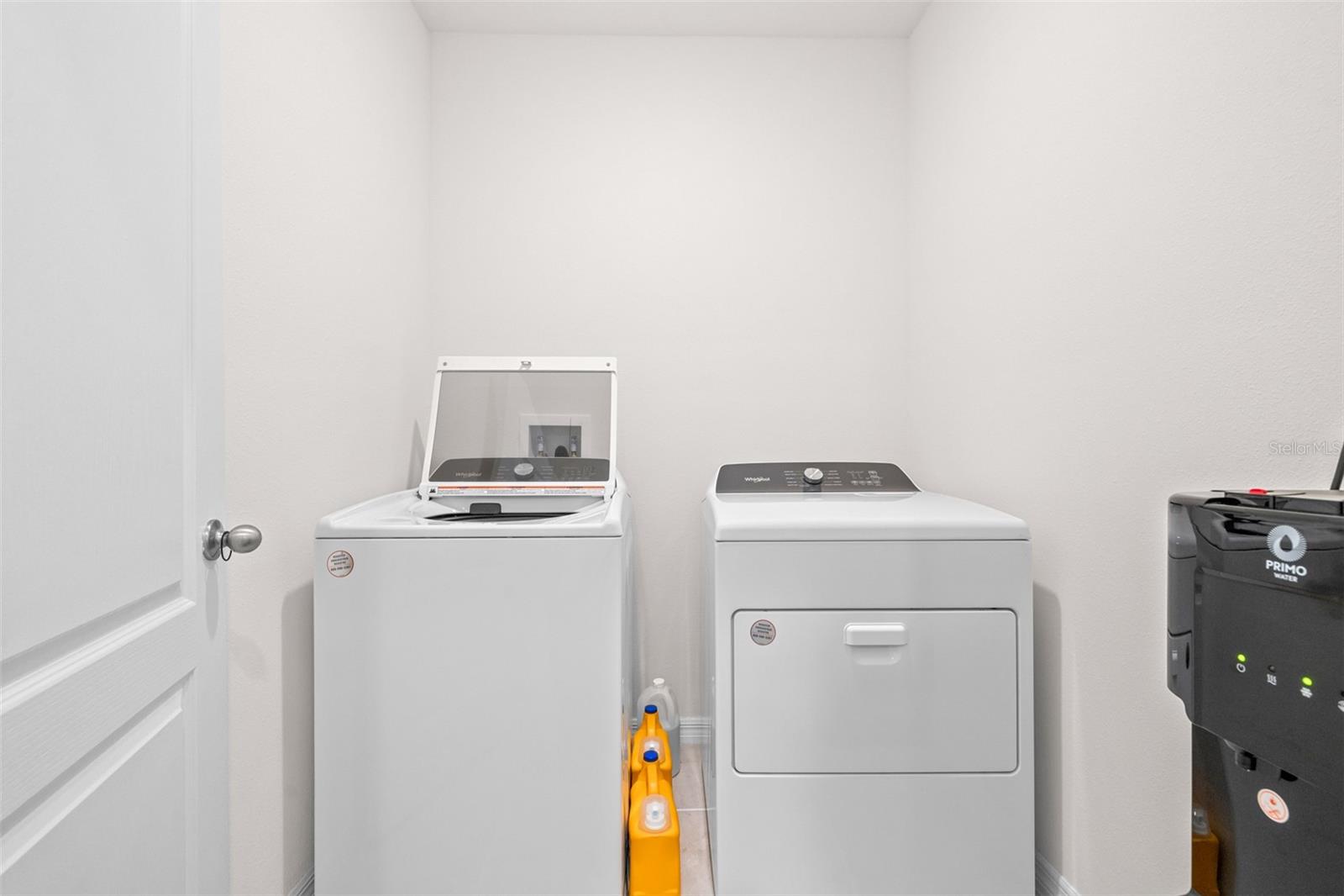 Image 20 of 47 For 3821 Diving Dove Lane