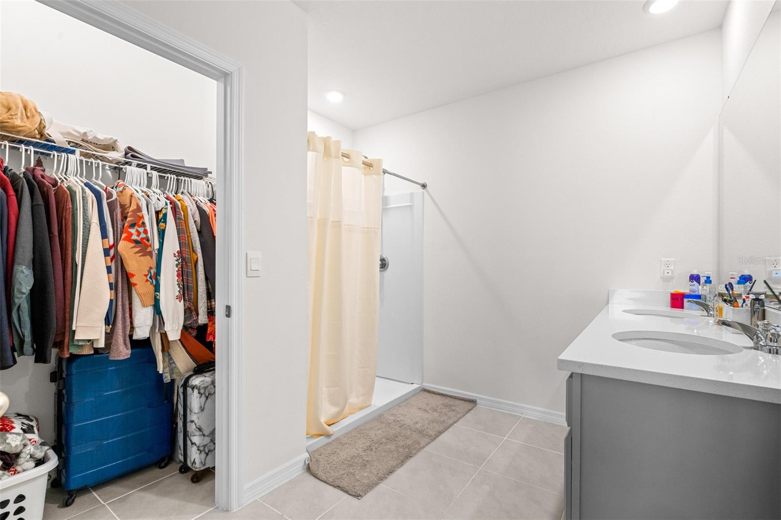 Image 25 of 47 For 3821 Diving Dove Lane