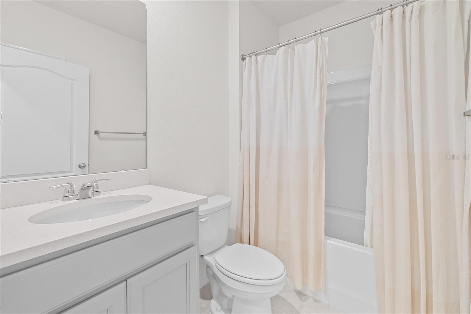 Image 29 of 47 For 3821 Diving Dove Lane