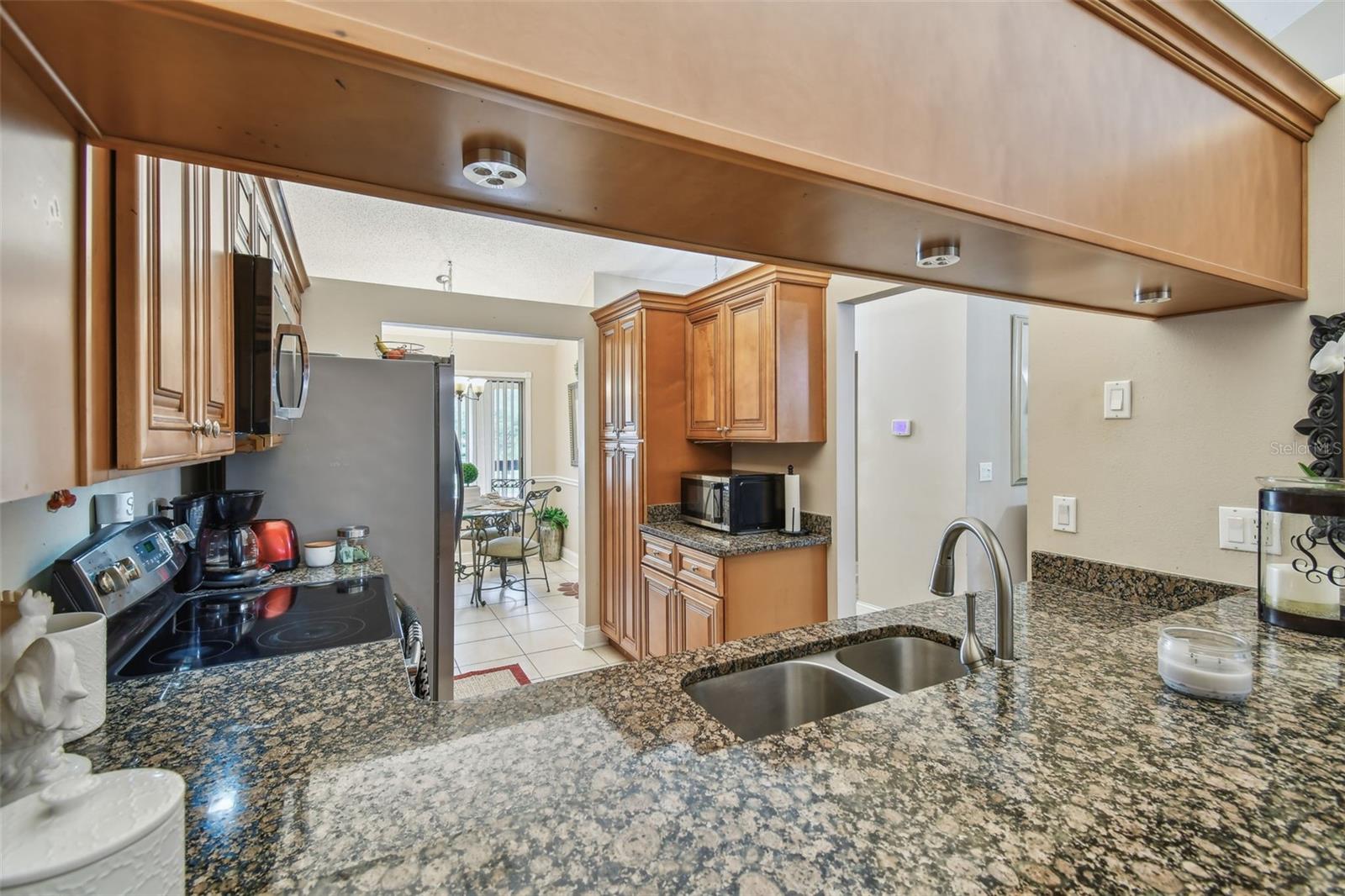 Image 18 of 56 For 1801 Lake Road 20g