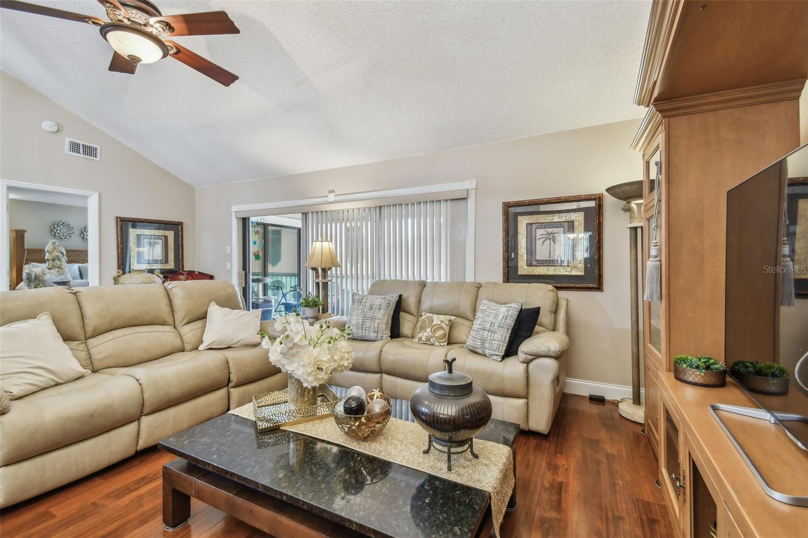 Image 23 of 56 For 1801 Lake Road 20g