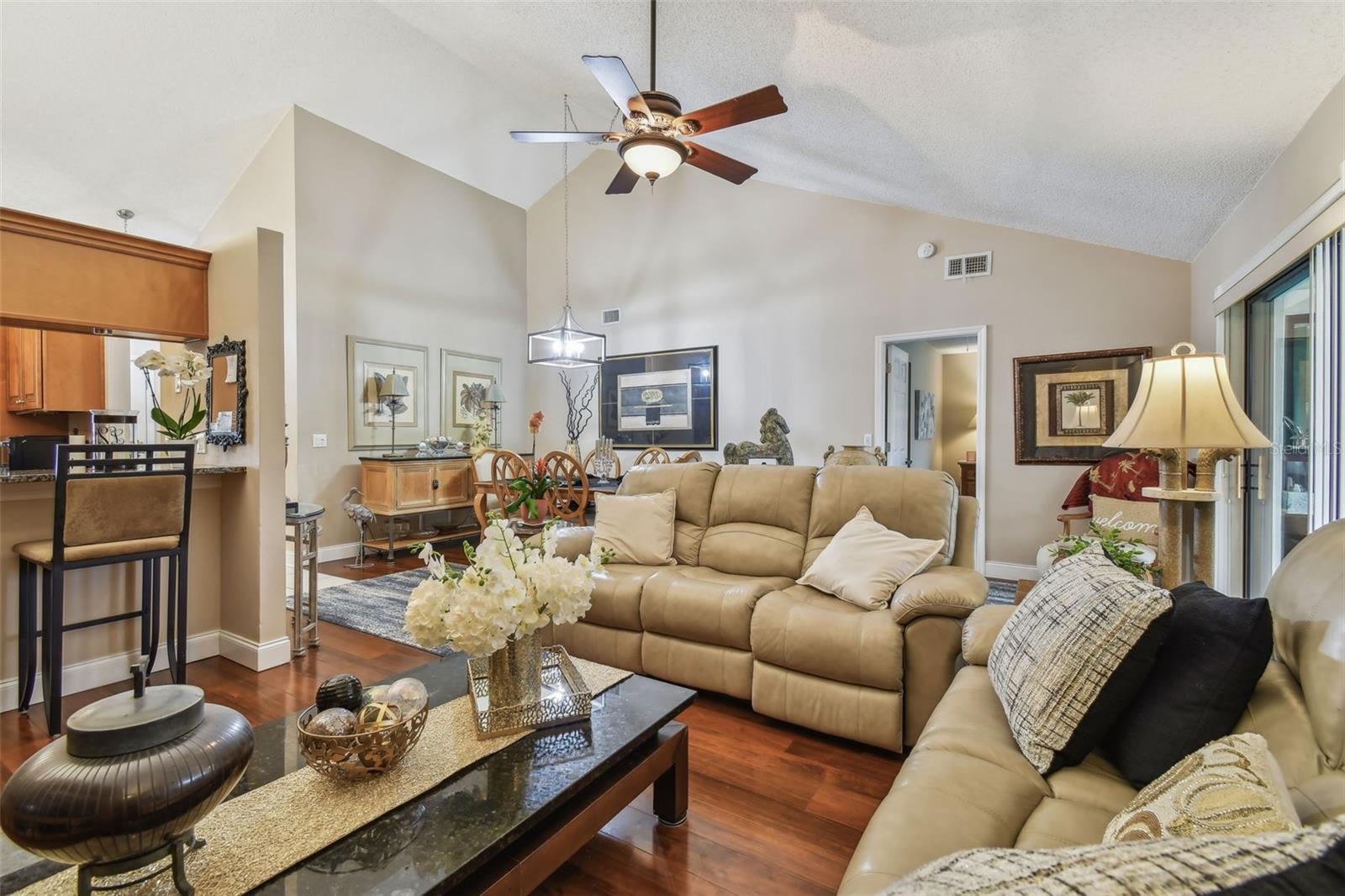 Image 25 of 56 For 1801 Lake Road 20g