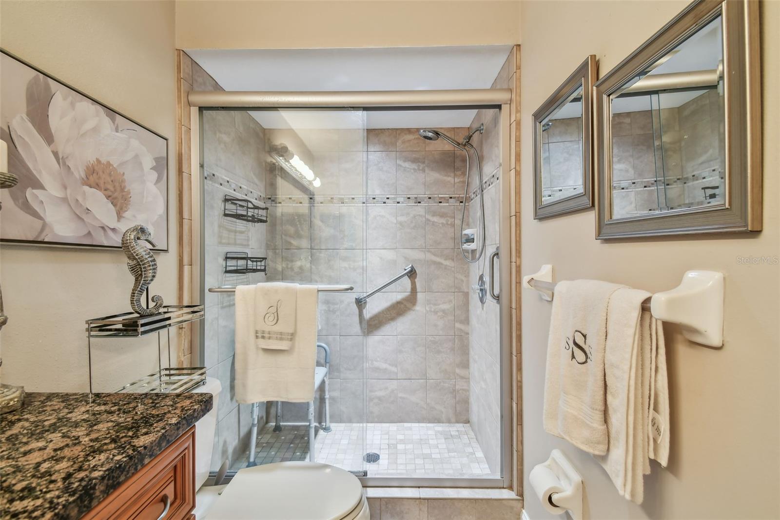 Image 32 of 56 For 1801 Lake Road 20g