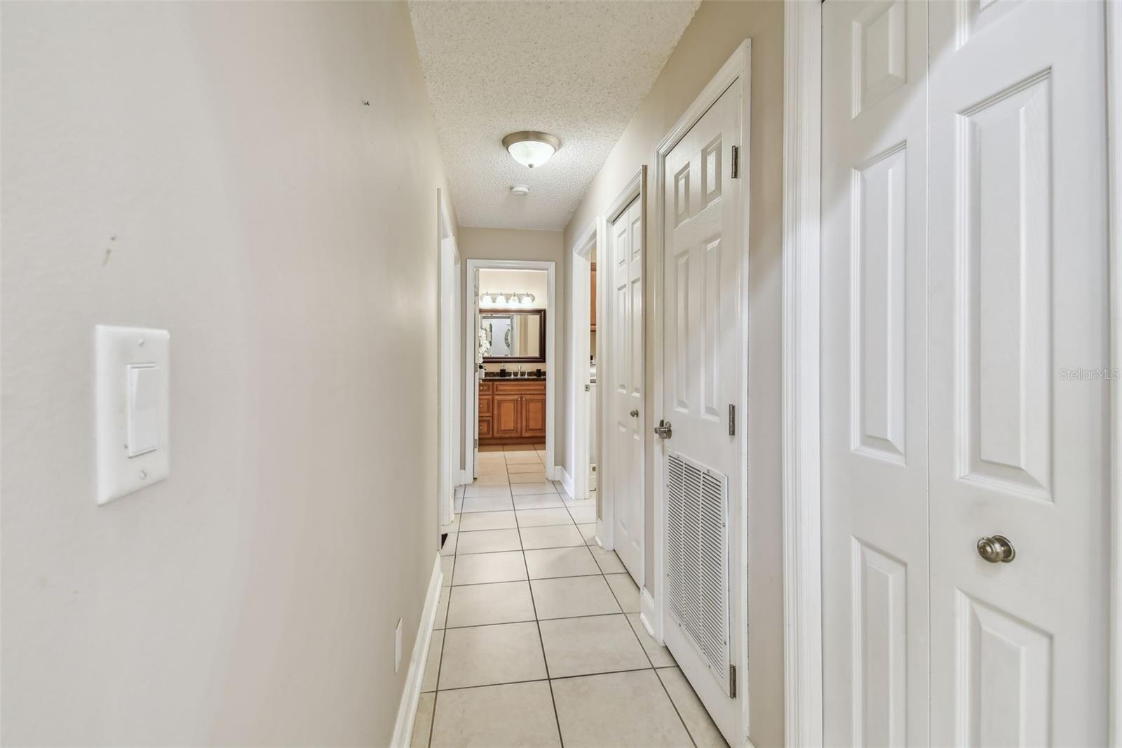 Image 33 of 56 For 1801 Lake Road 20g