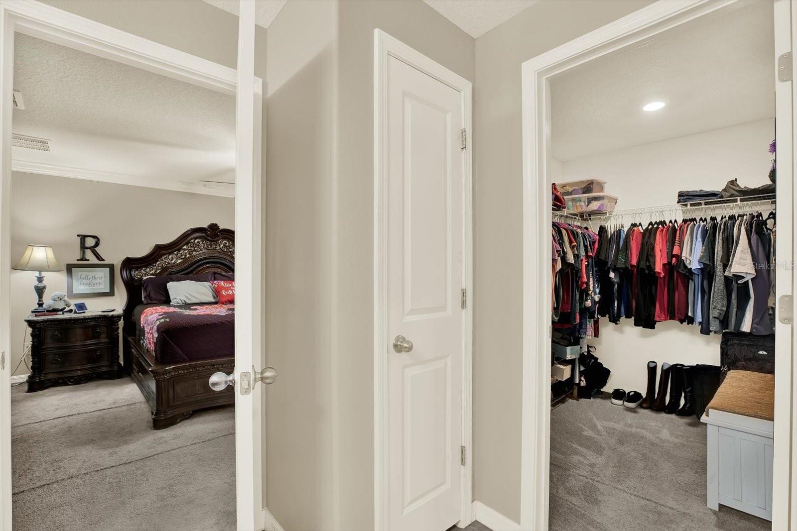 Image 20 of 41 For 16936 Red Brick Lane