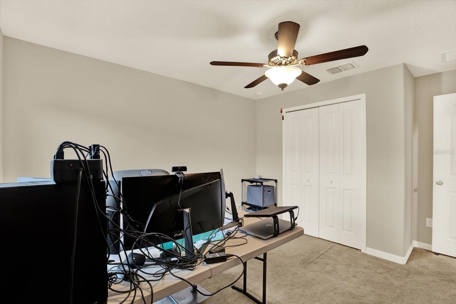 Image 22 of 41 For 16936 Red Brick Lane