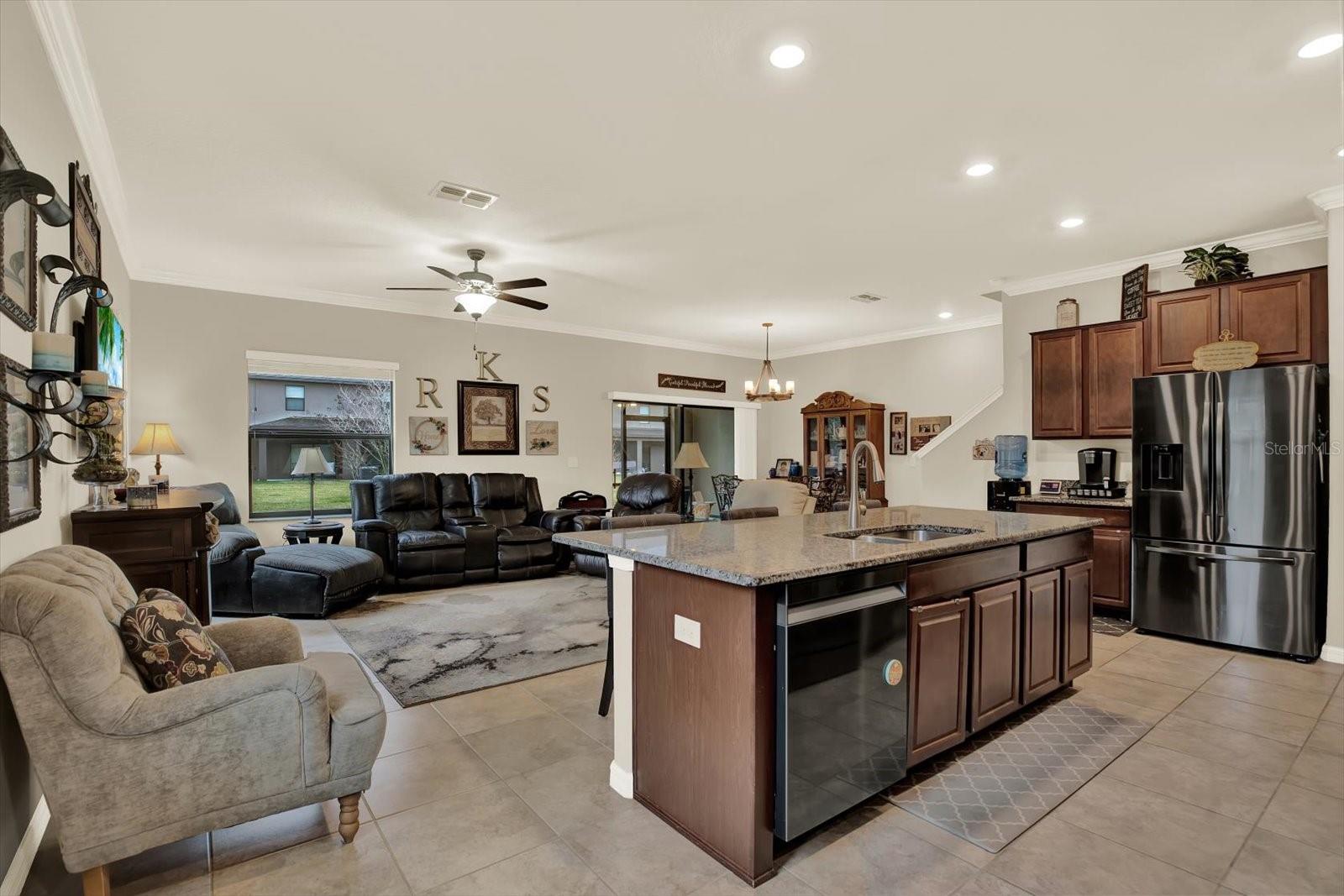 Image 3 of 41 For 16936 Red Brick Lane