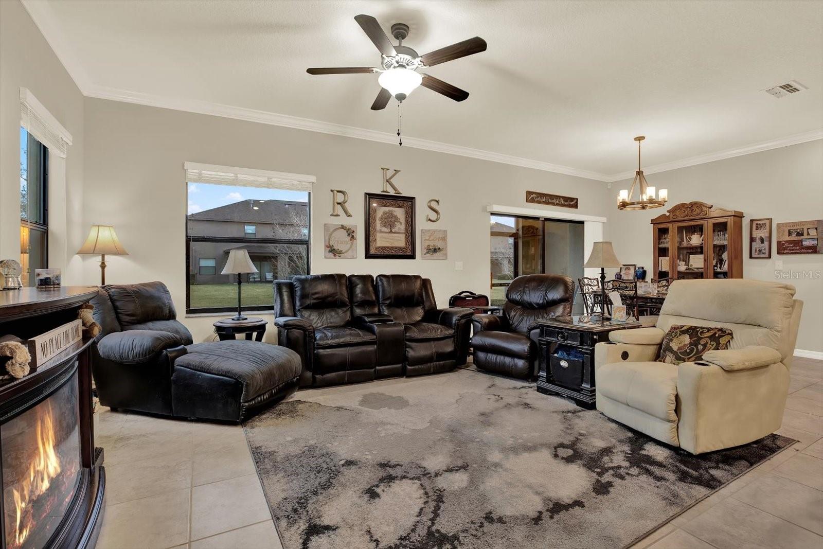 Image 9 of 41 For 16936 Red Brick Lane