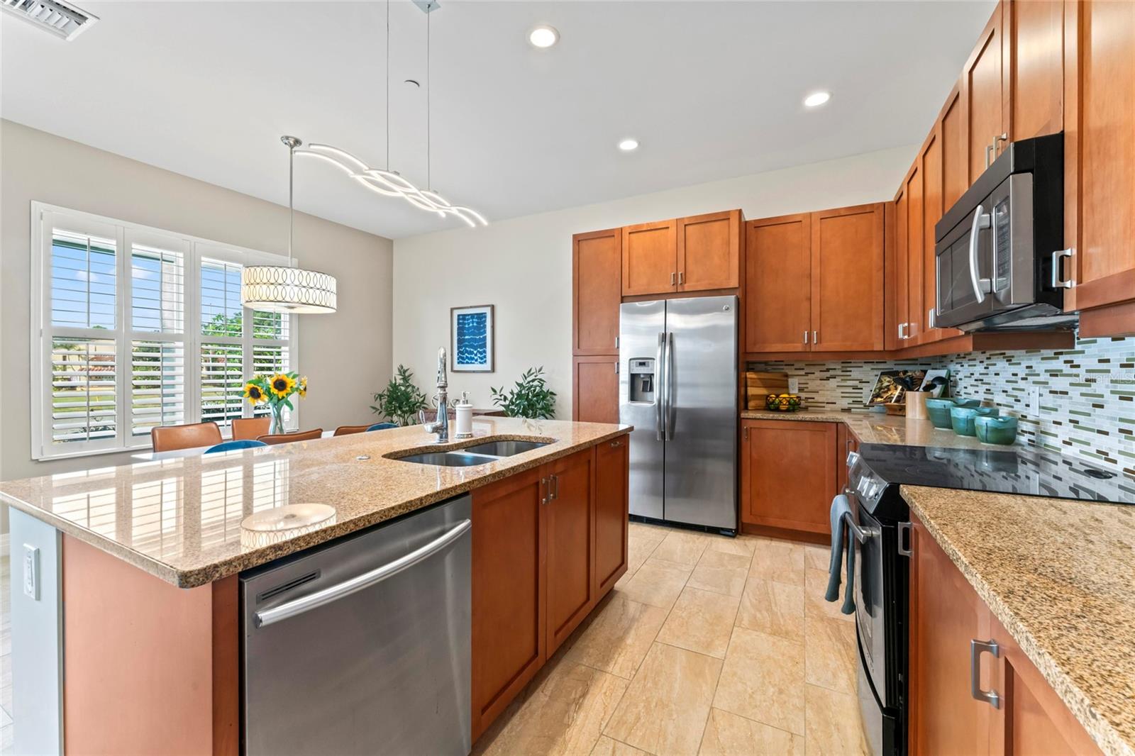 Image 8 of 55 For 1325 Snell Isle Boulevard Ne 110