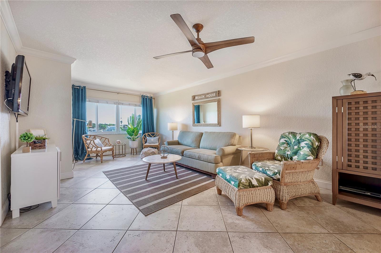 Image 7 of 24 For 10265 Gulf Boulevard A306