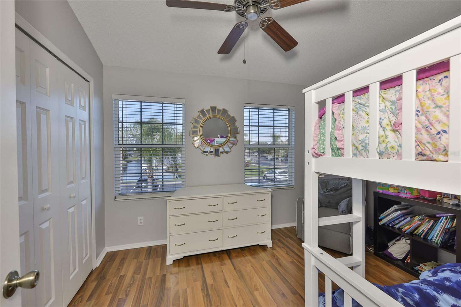 Image 23 of 46 For 477 Countryside Key Boulevard