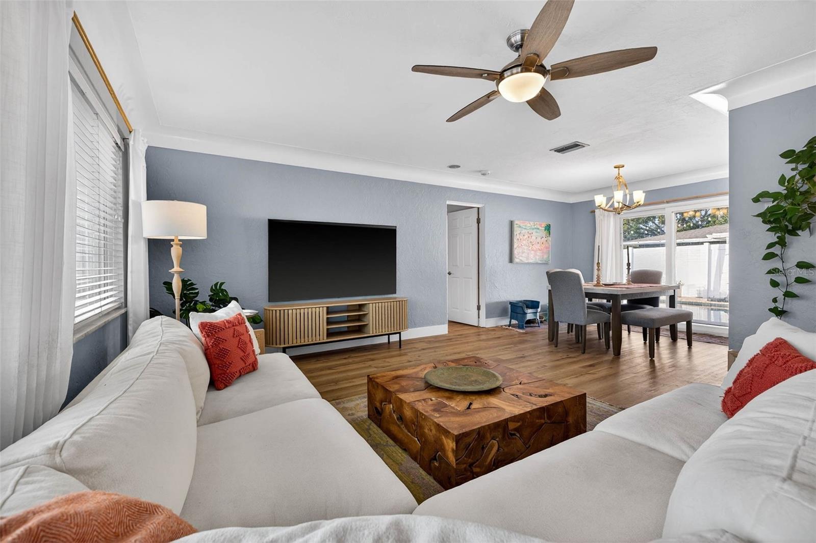 Image 12 of 45 For 6489 28th Avenue N