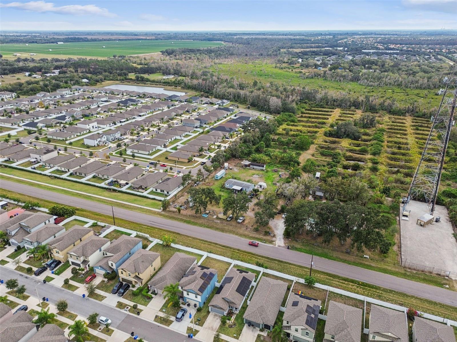 Listing photo id 34 for 10248 Carloway Hills Drive