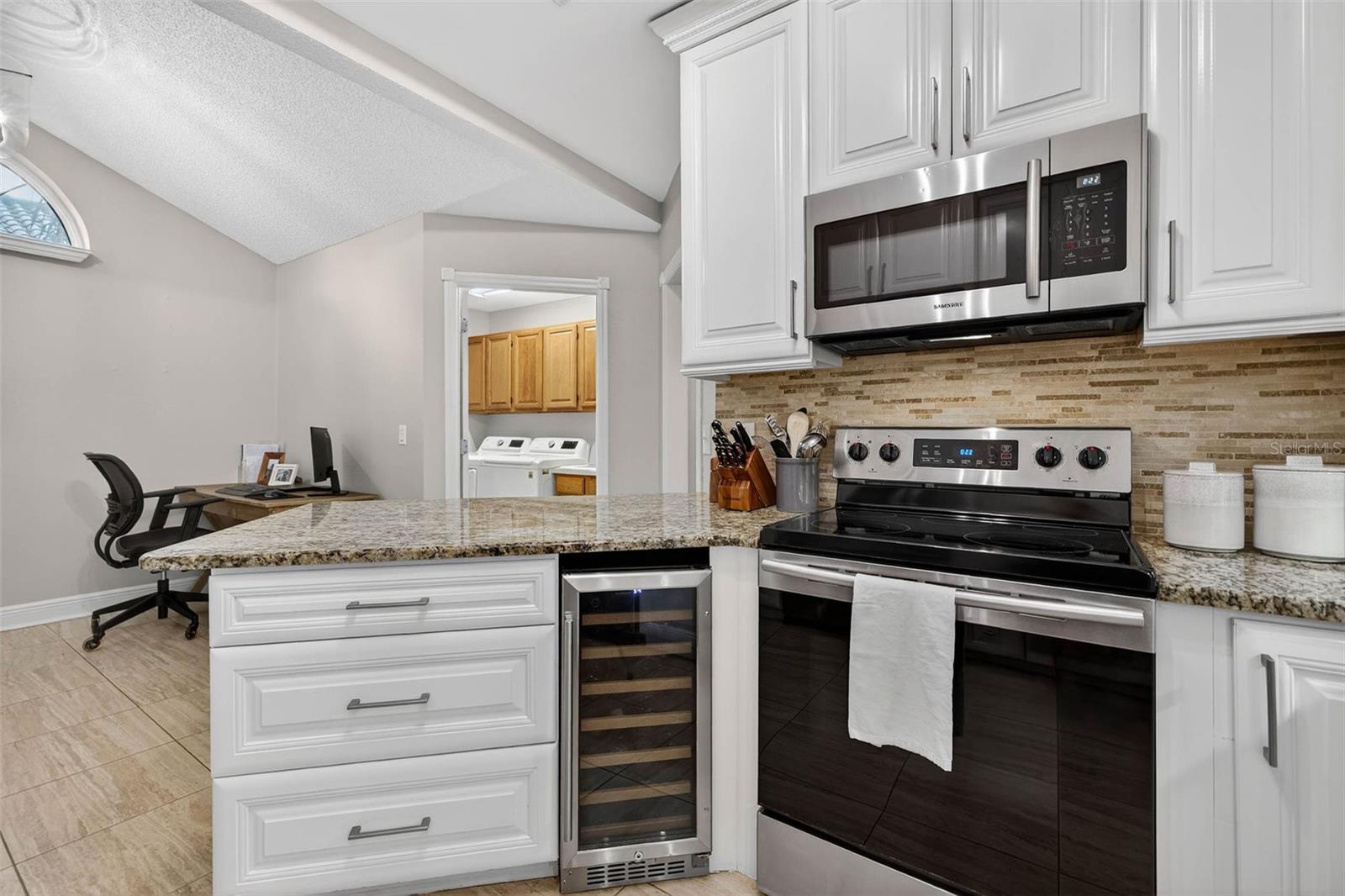 Image 12 of 36 For 2880 La Concha Drive