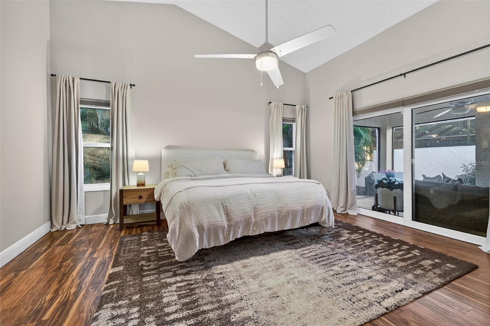 Image 19 of 36 For 2880 La Concha Drive