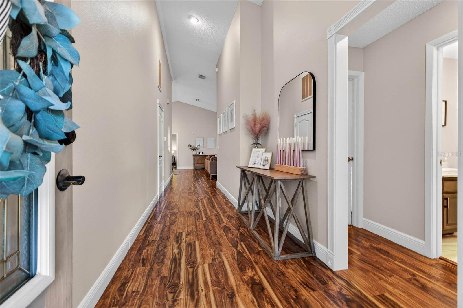 Image 4 of 36 For 2880 La Concha Drive