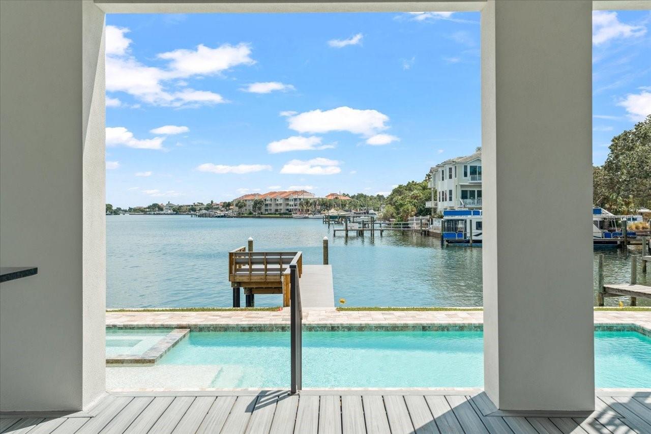 Image 20 of 50 For 109 Punta Vista Drive