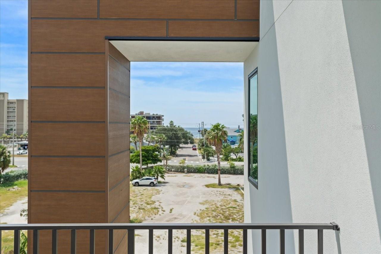 Image 21 of 50 For 109 Punta Vista Drive