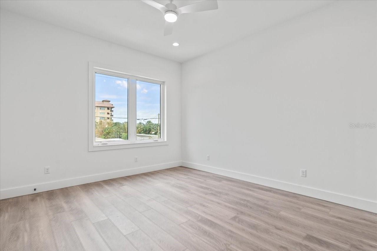 Image 39 of 50 For 109 Punta Vista Drive