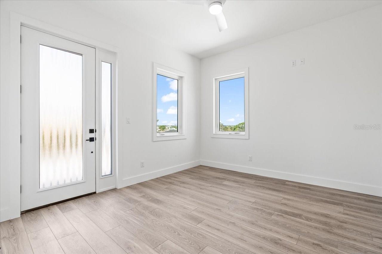 Image 43 of 50 For 109 Punta Vista Drive